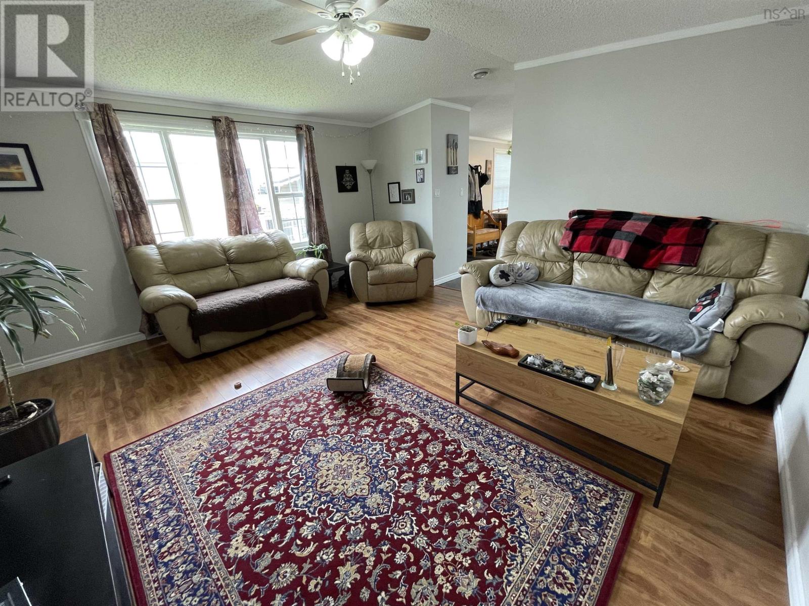 49 Sherbrooke Avenue, Bridgewater, Nova Scotia  B4V 4E8 - Photo 10 - 202516483