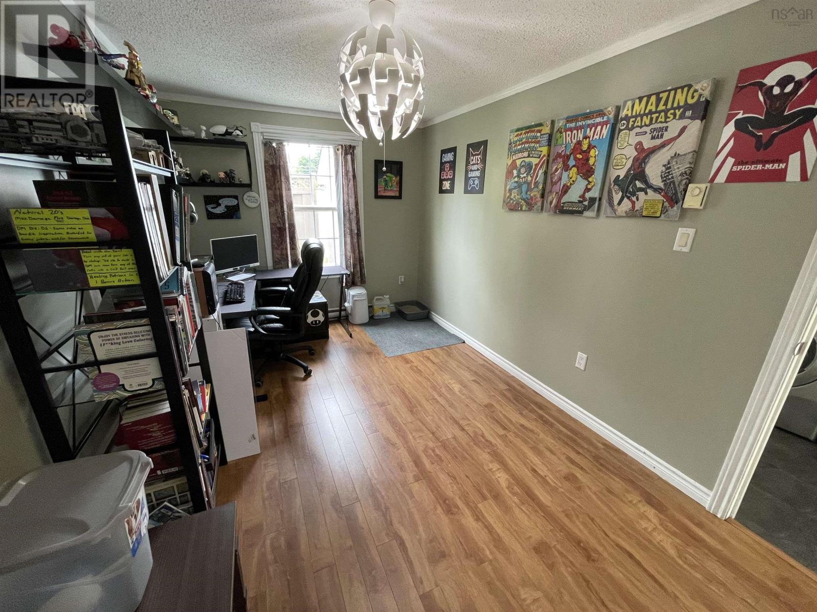 49 Sherbrooke Avenue, Bridgewater, Nova Scotia  B4V 4E8 - Photo 5 - 202516483