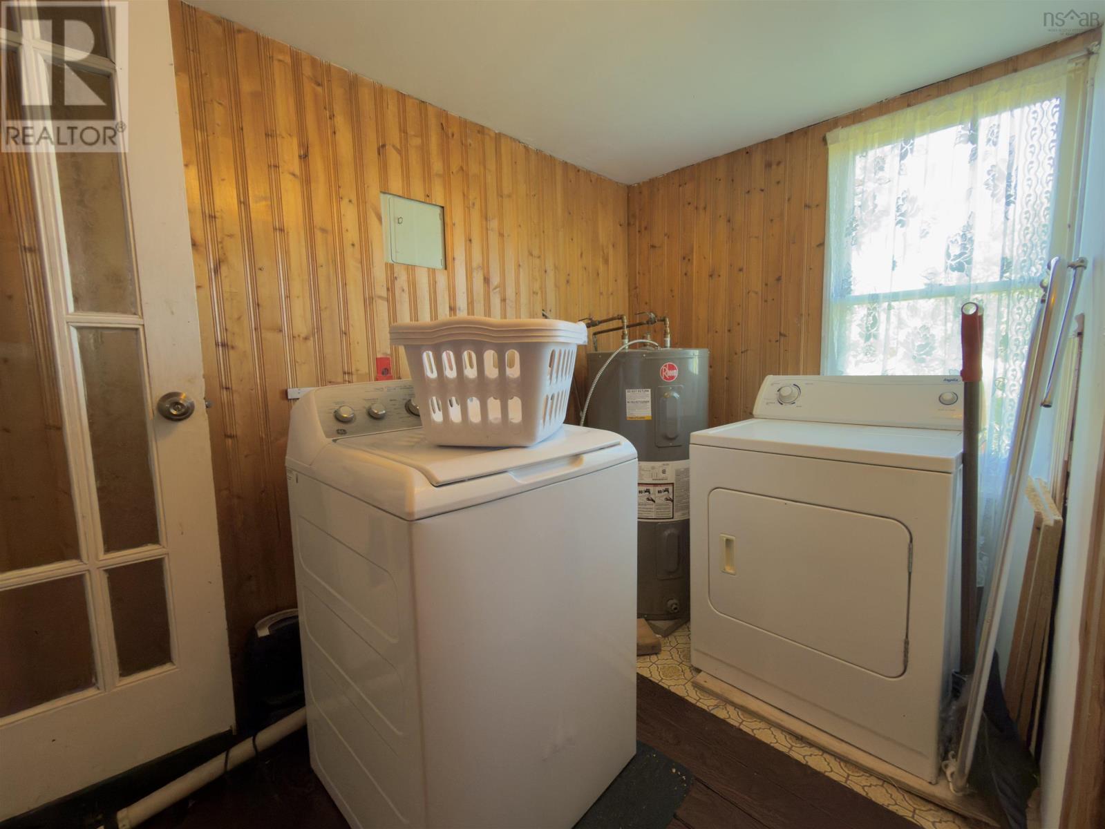 423 King Street, New Waterford, Nova Scotia B1H 3Y5 - Photo 19 - 202523894