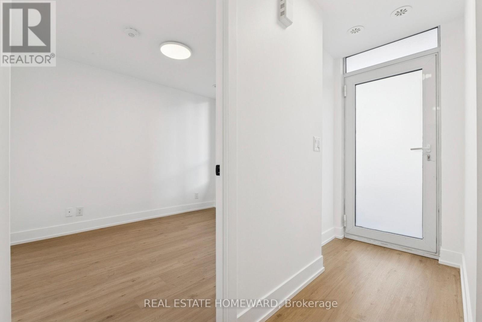 21 - 1245 Bayly Street, Pickering, Ontario  L1W 0B5 - Photo 4 - E12610544