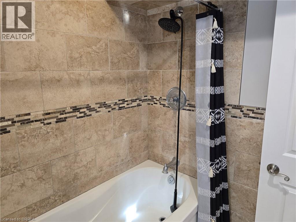 318 Erie Avenue Unit# Basement, Brantford, Ontario  N3S 2H8 - Photo 13 - 40787772