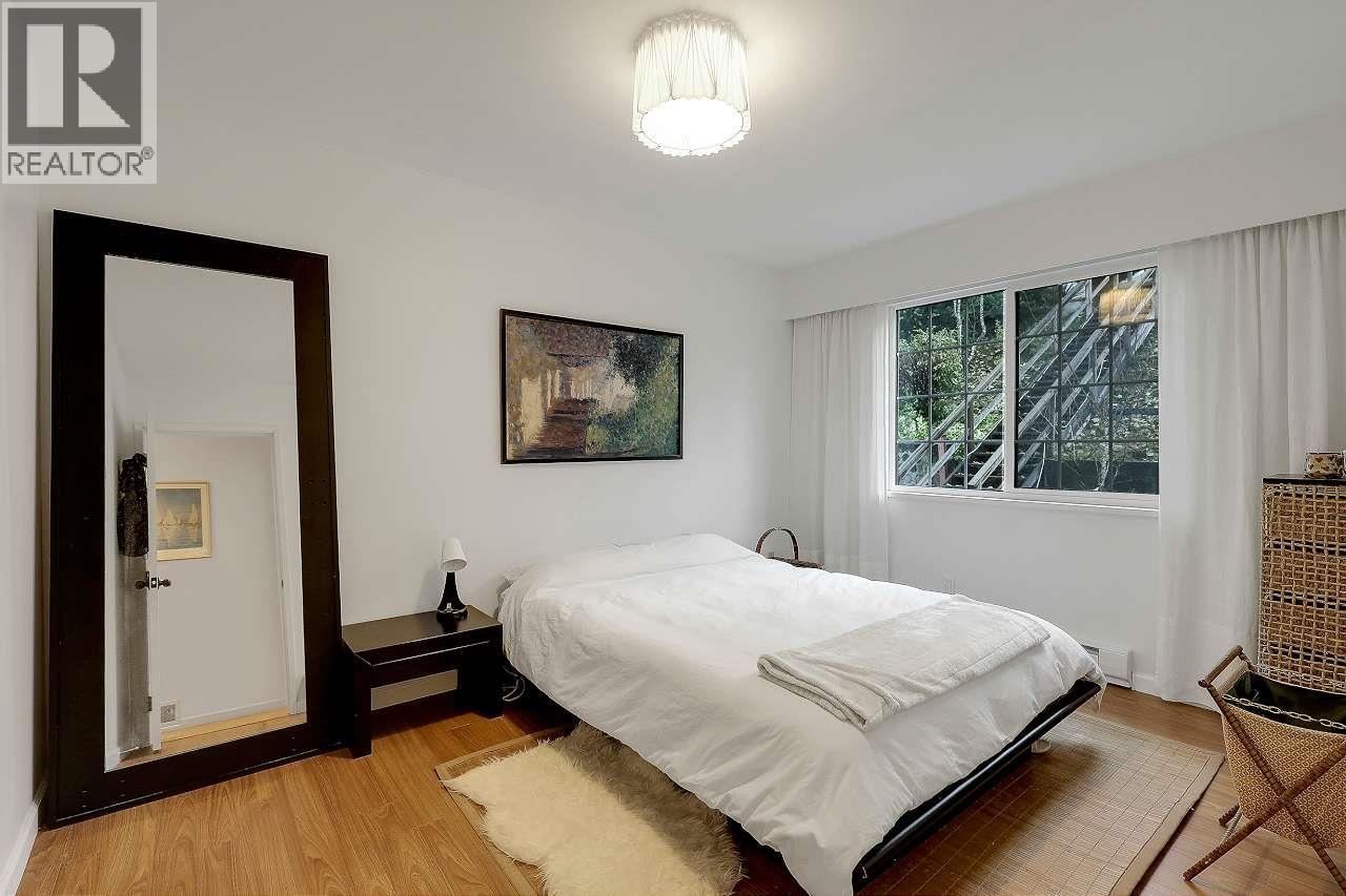 1479 Elinor Crescent, Port Coquitlam, British Columbia  V3C 6M5 - Photo 14 - R3072353