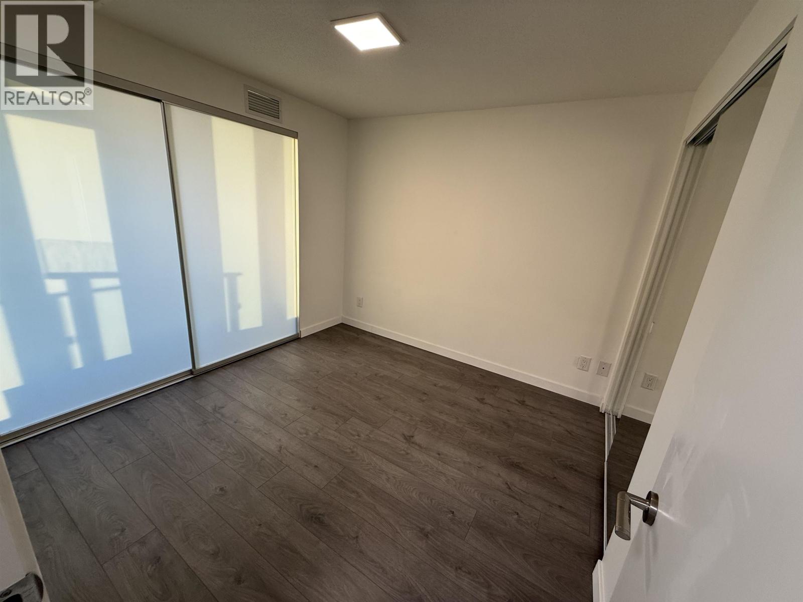 907 5665 Boundary Road, Vancouver, British Columbia V5R 2P9 - Photo 17 - R3071709