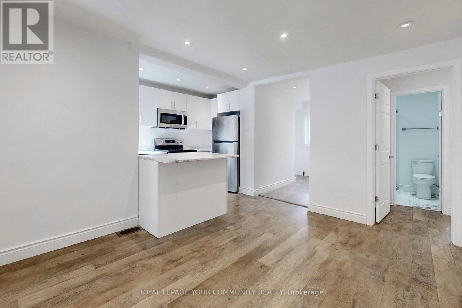 240 Royal Road, Georgina, Ontario  L4P 2T8 - Photo 19 - N12610508