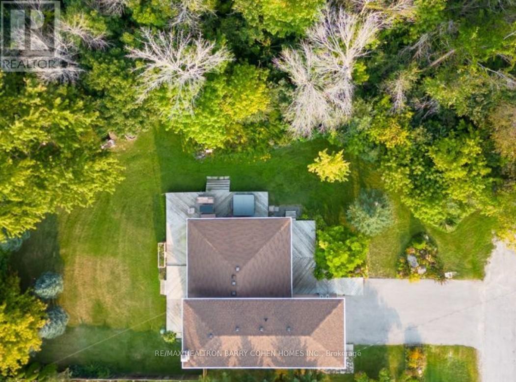 14 Mellon Avenue, Georgina, Ontario  L0E 1N0 - Photo 3 - N12610526