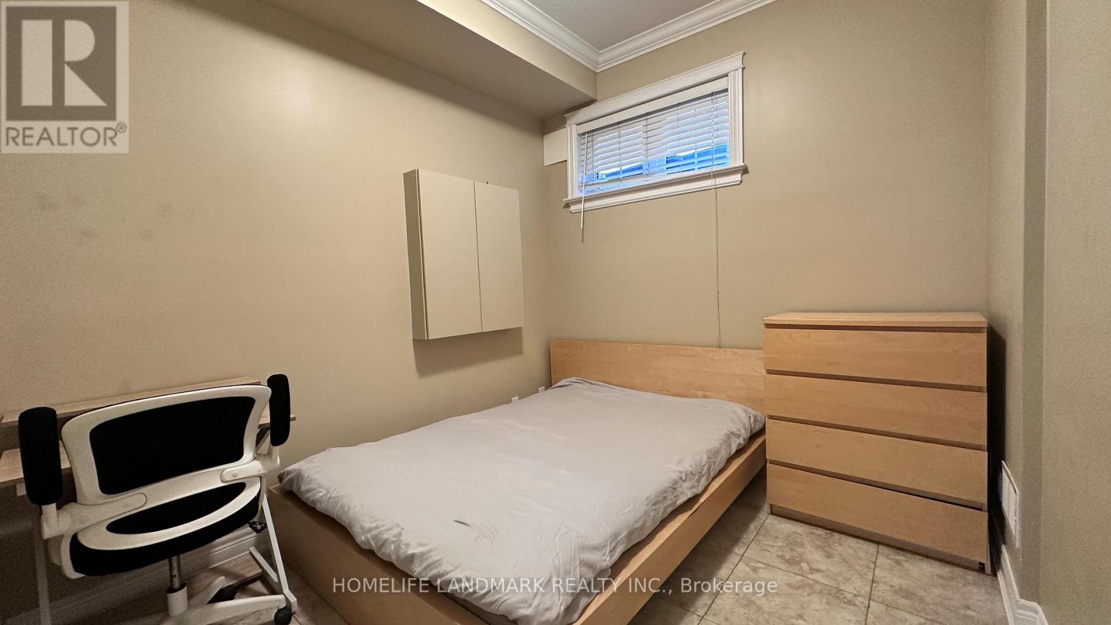 Lower - 202c Finch Avenue, Toronto, Ontario M2N 4R9 - Photo 5 - C12608662