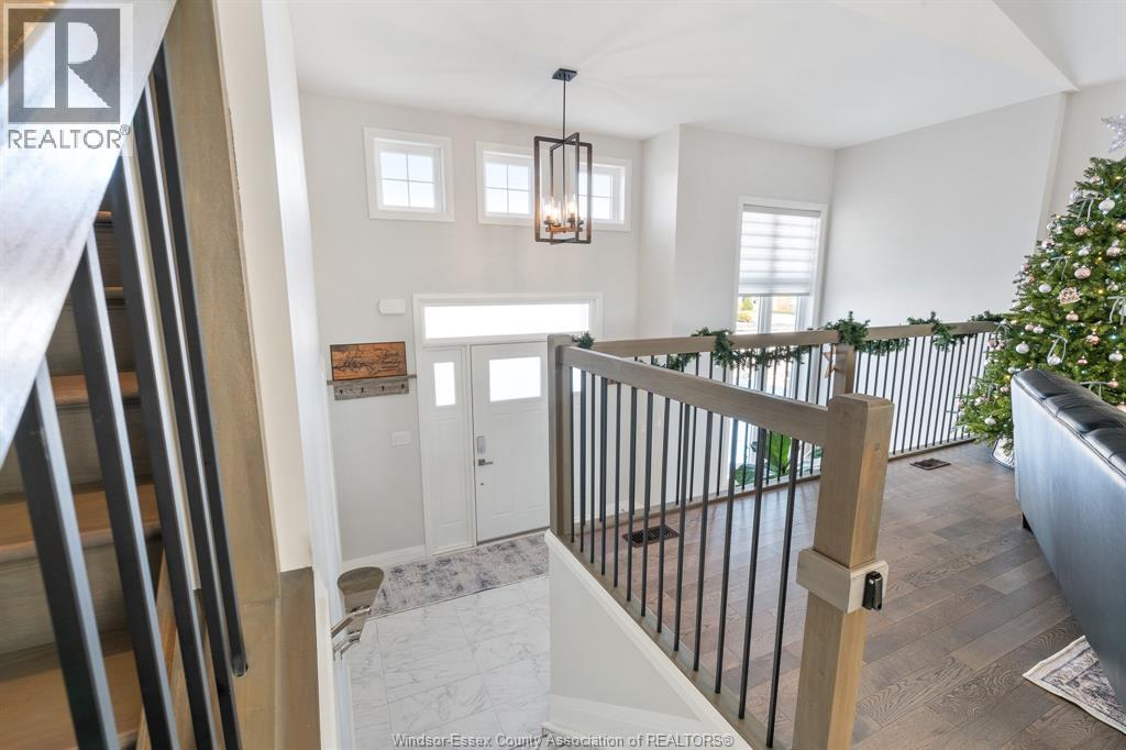 201 Mullen Crescent, Amherstburg, Ontario N9V 0C2 - Photo 3 - 25031376