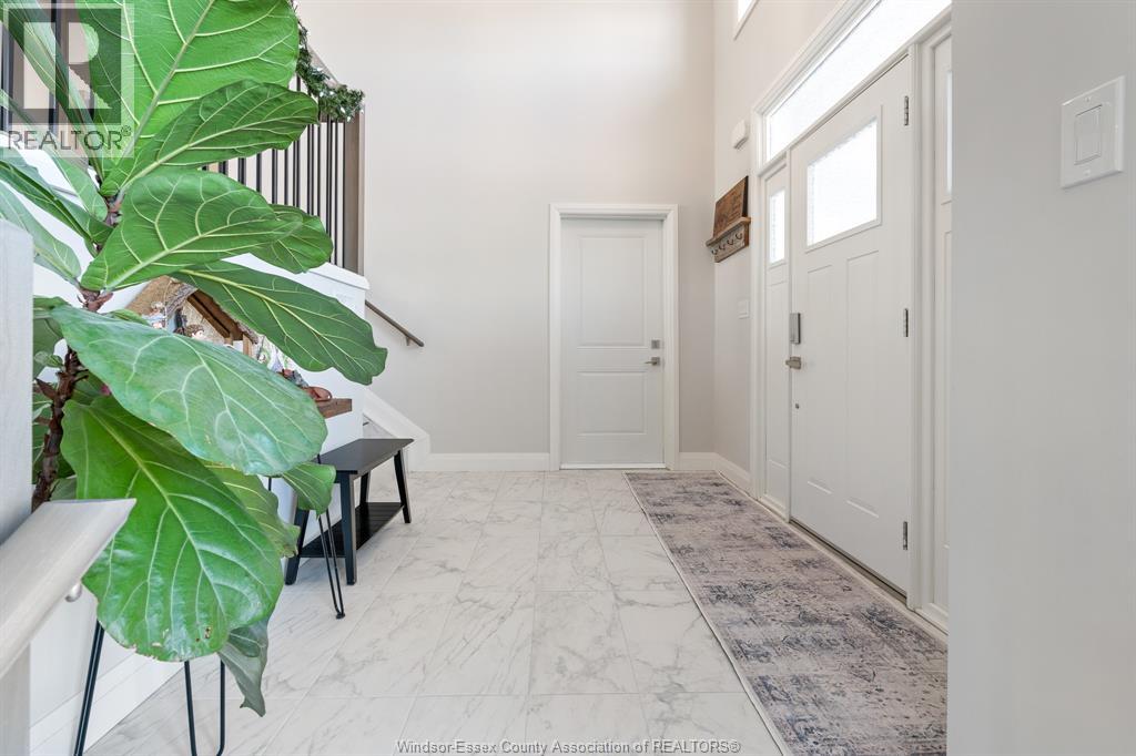 201 Mullen Crescent, Amherstburg, Ontario N9V 0C2 - Photo 4 - 25031376