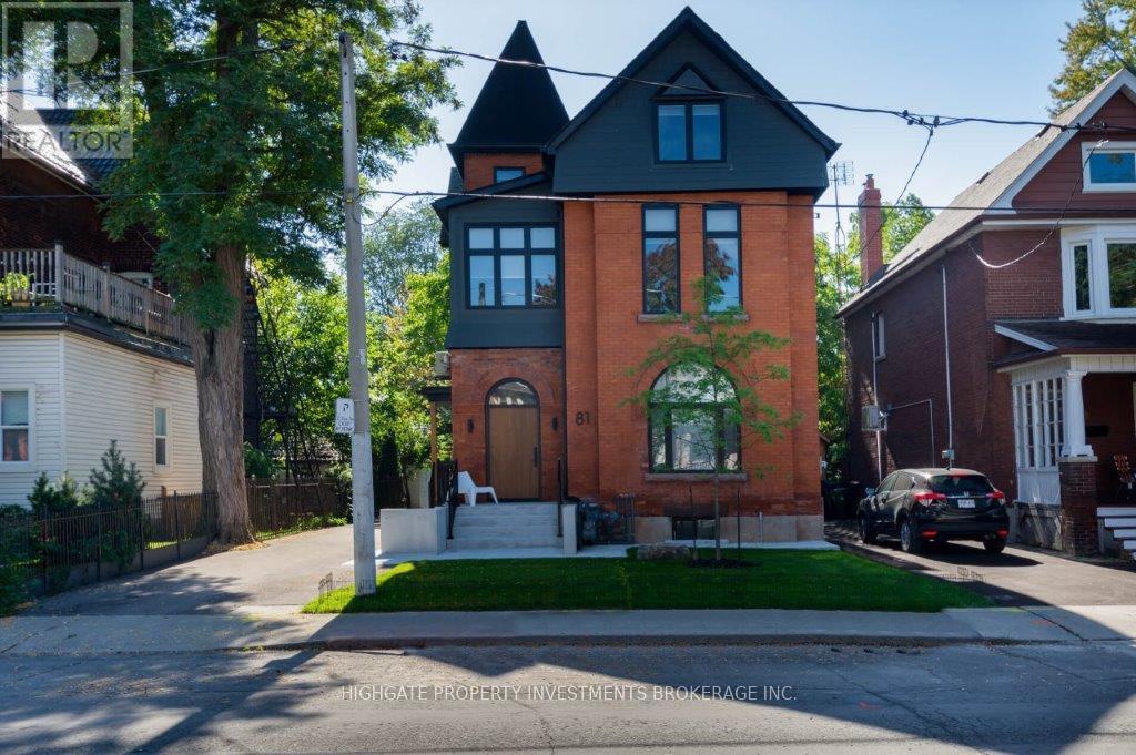 3RD FLR - 81 ST JOHN'S ROAD, Toronto, Ontario