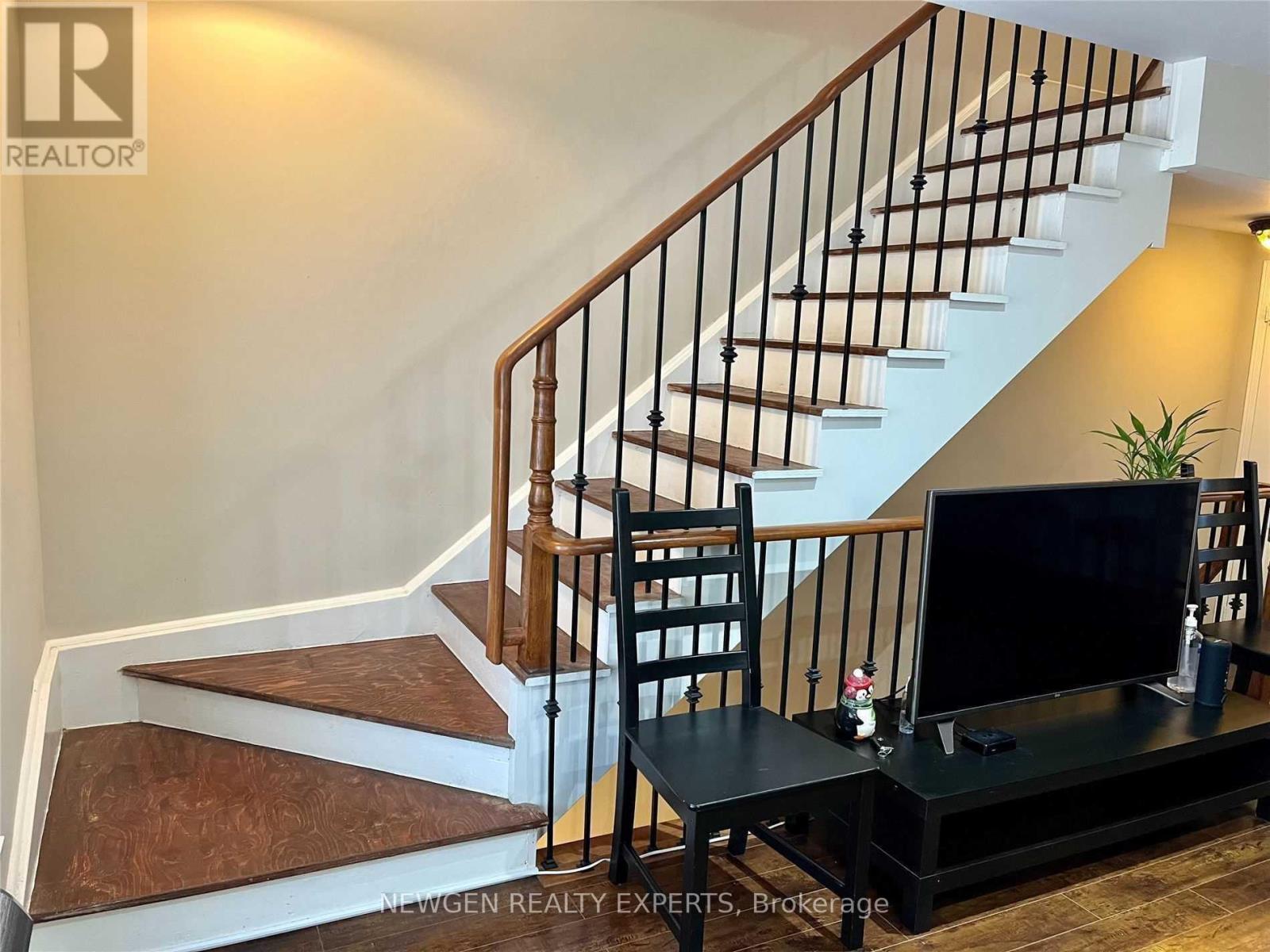 72 - 3250 Bentley Drive, Mississauga, Ontario L5M 0P7 - Photo 11 - W12610522