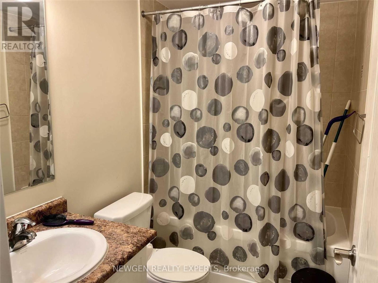 72 - 3250 Bentley Drive, Mississauga, Ontario L5M 0P7 - Photo 18 - W12610522