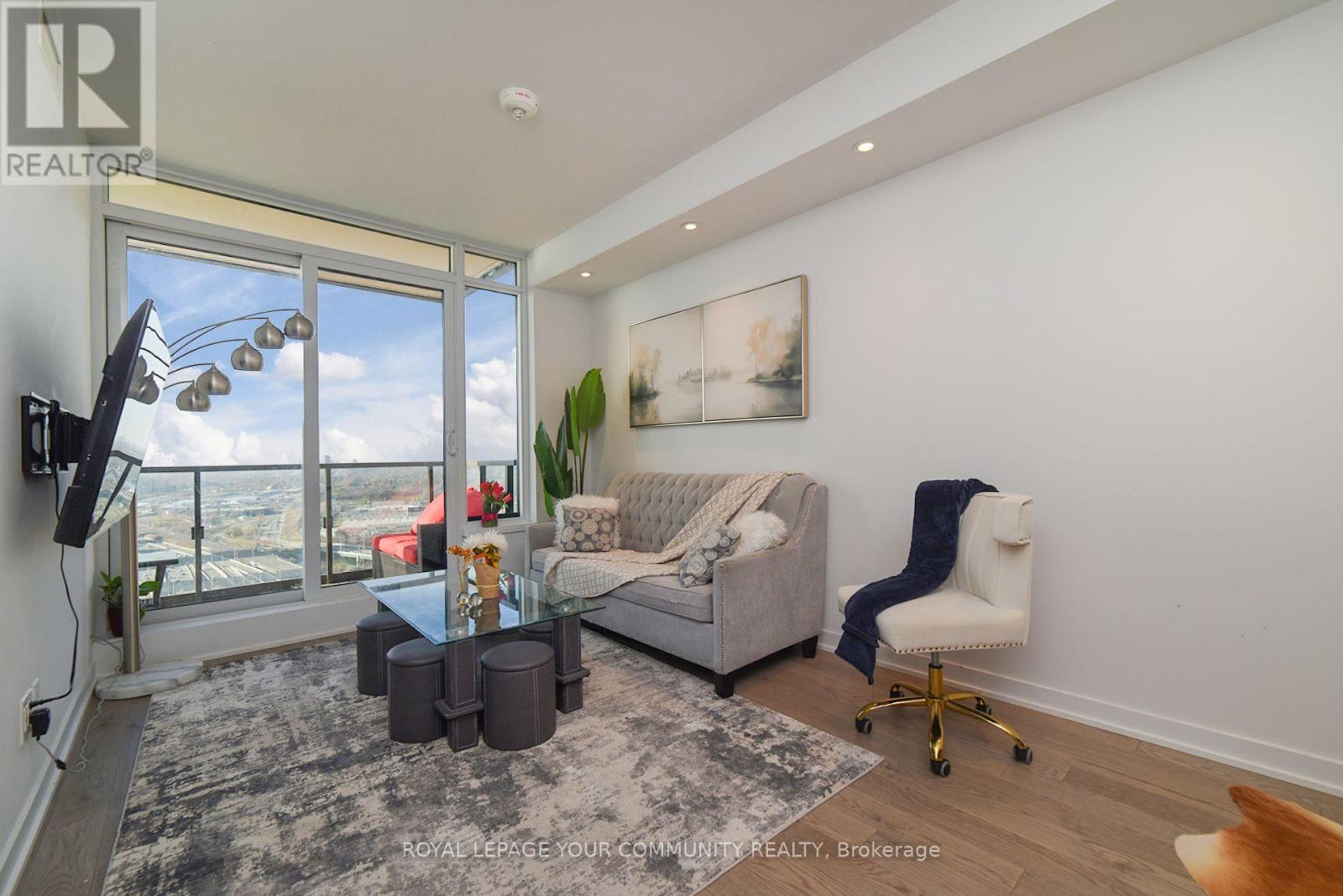 3611 - 1928 Lake Shore Boulevard, Toronto, Ontario  M6S 0B1 - Photo 11 - W12610550