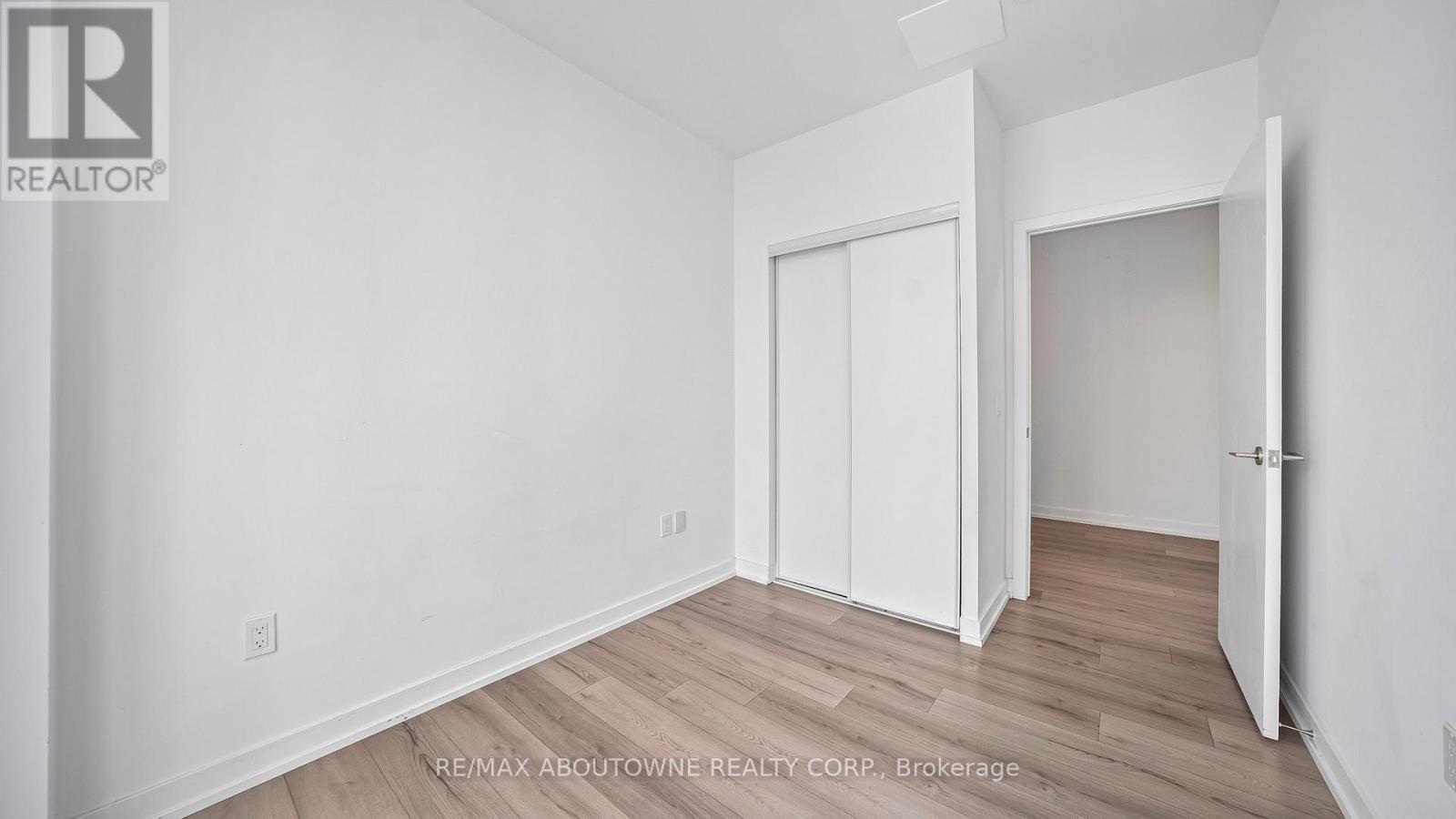 Ph 1007 - 1195 The Queensway Avenue, Toronto, Ontario  M8Z 0H1 - Photo 13 - W12610572