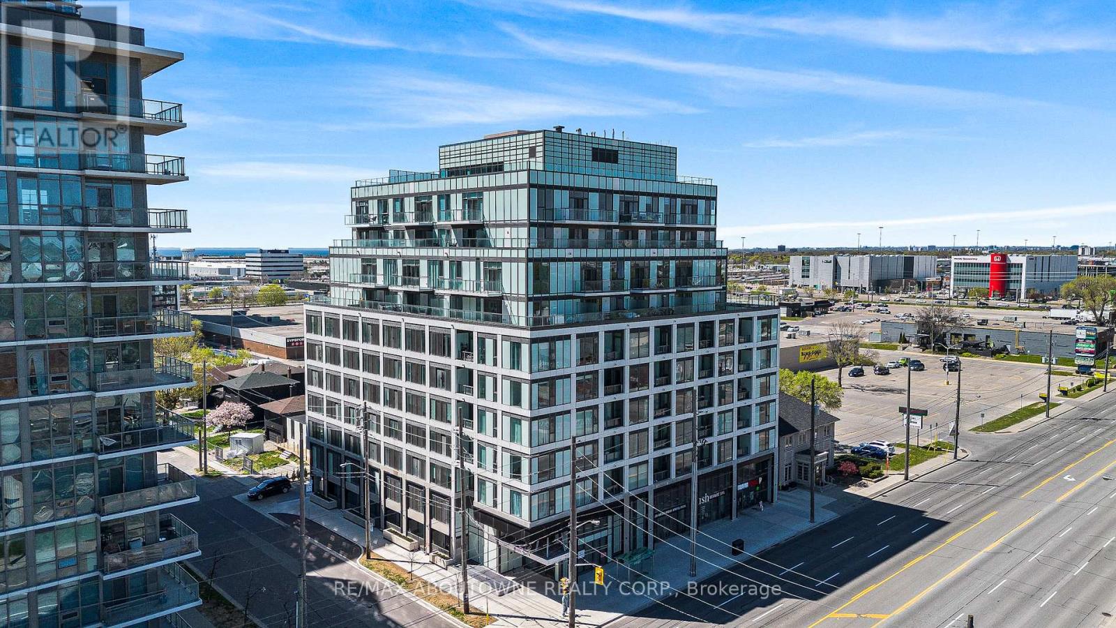 Ph 1007 - 1195 The Queensway Avenue, Toronto, Ontario  M8Z 0H1 - Photo 2 - W12610572