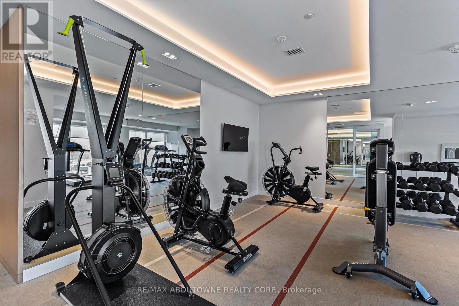 Ph 1007 - 1195 The Queensway Avenue, Toronto, Ontario  M8Z 0H1 - Photo 31 - W12610572