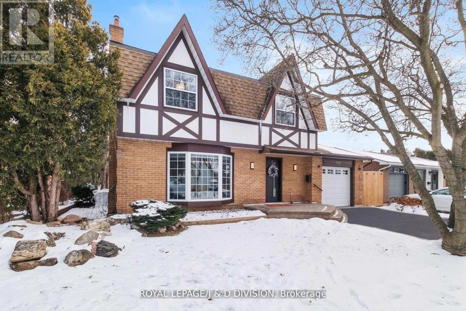 4226 Longmoor Drive, Burlington, Ontario  L7L 4Z9 - Photo 23 - W12610576