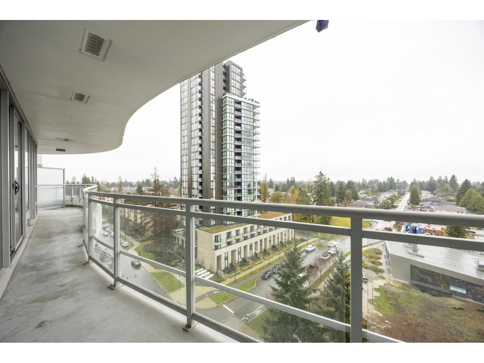 1108 13303 103a Avenue, Surrey, British Columbia  V3T 0K6 - Photo 8 - R3071275