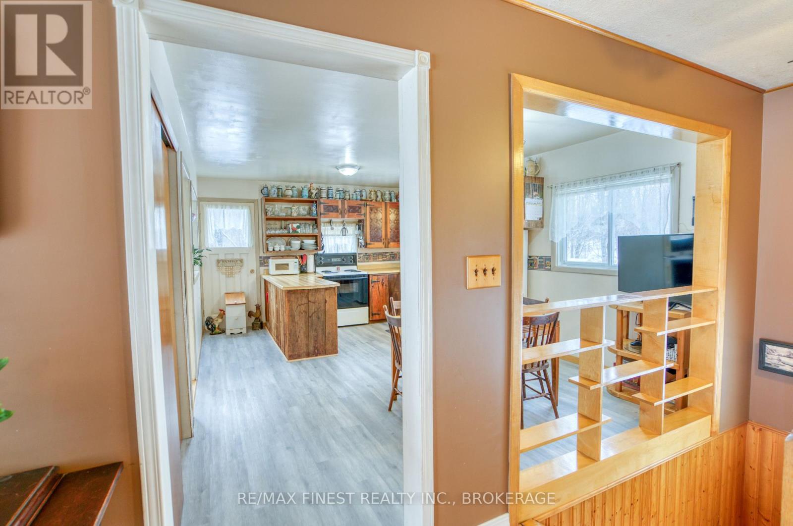 1182 Clement Road, Frontenac, Ontario K0H 2P0 - Photo 17 - X12610694