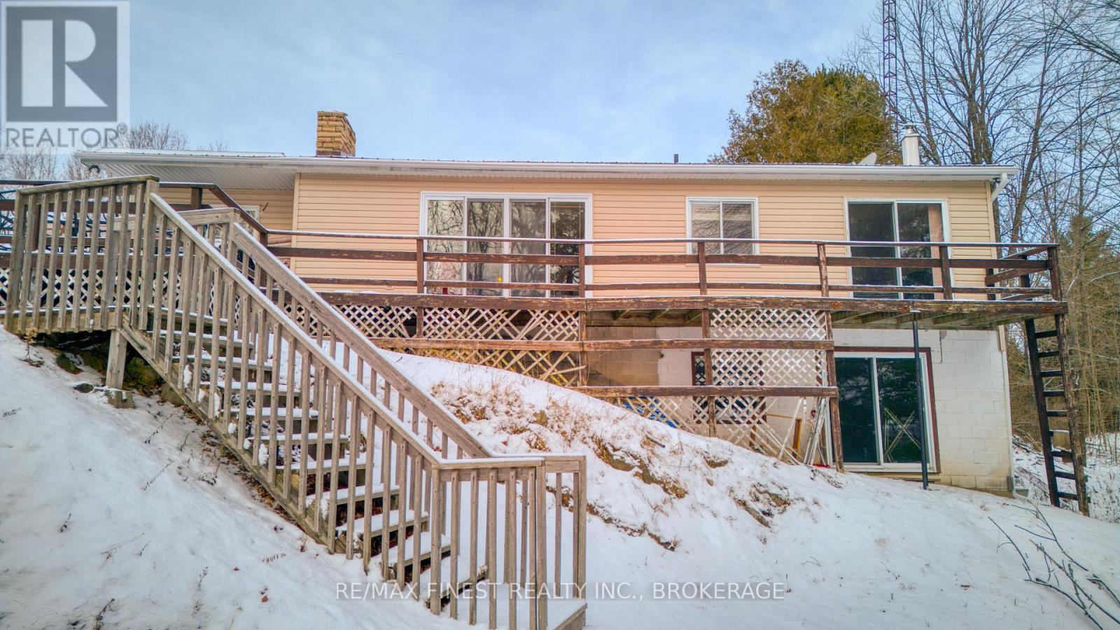 1182 Clement Road, Frontenac, Ontario K0H 2P0 - Photo 2 - X12610694