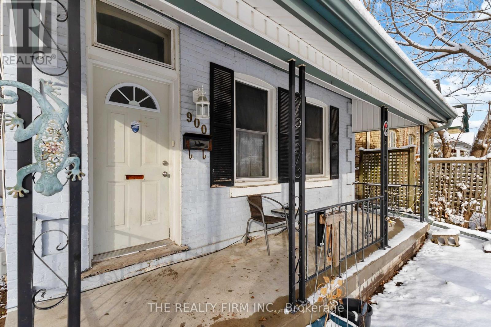 900 Dufferin Avenue, London East (East G), Ontario  N5W 3K2 - Photo 3 - X12610594