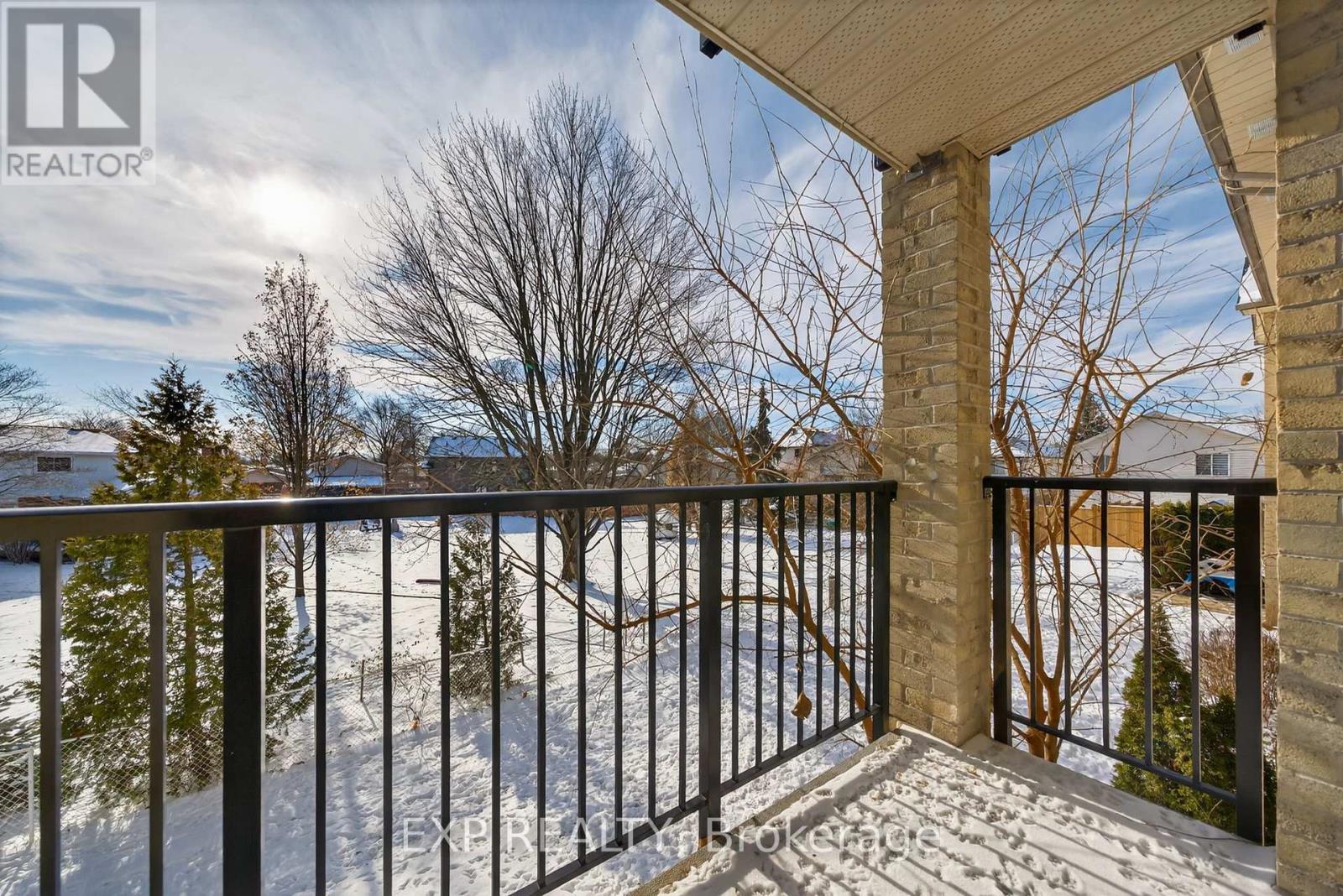 211 - 727 Deveron Crescent, London South, Ontario  N5Z 4X4 - Photo 11 - X12610720