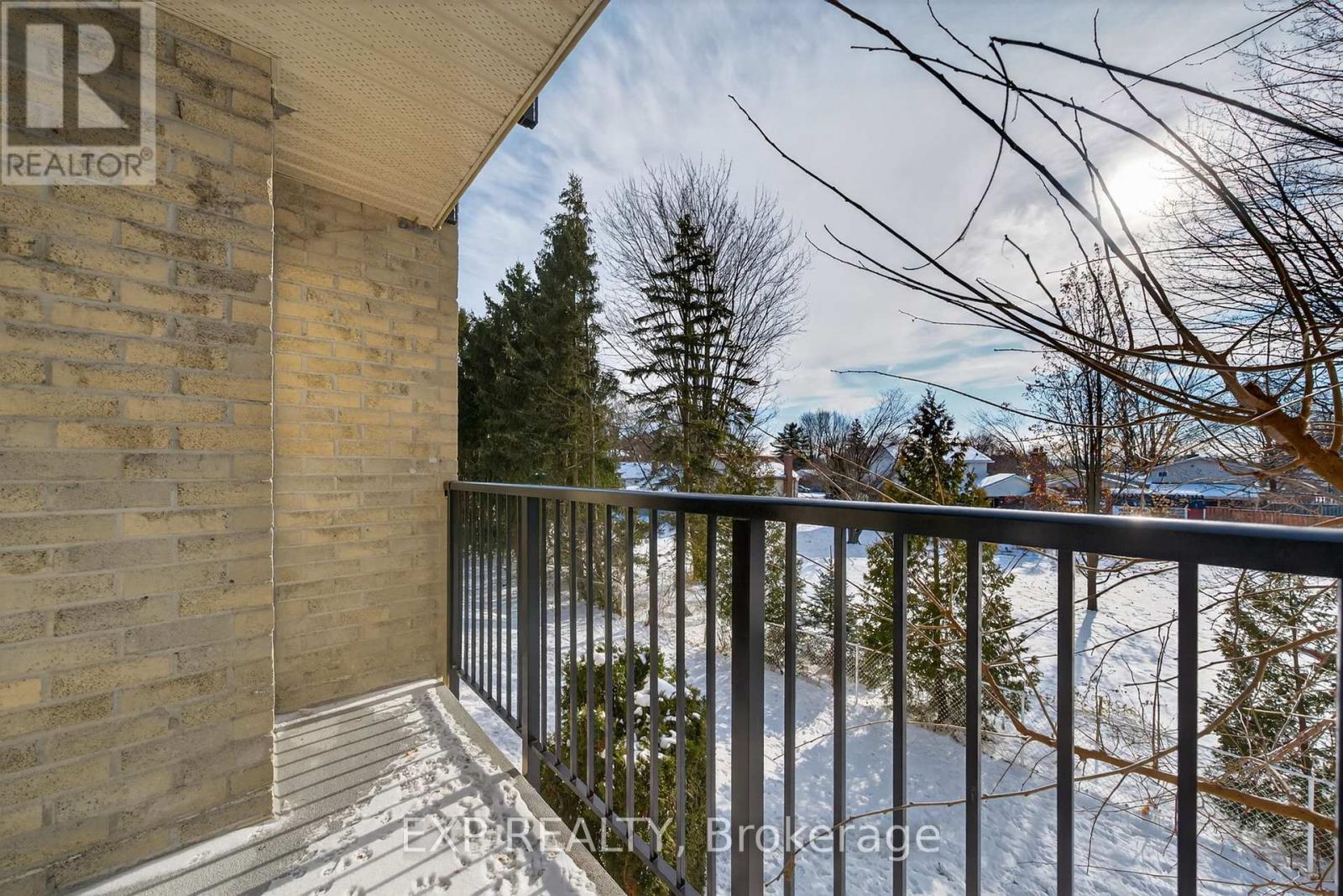 211 - 727 Deveron Crescent, London South, Ontario  N5Z 4X4 - Photo 12 - X12610720