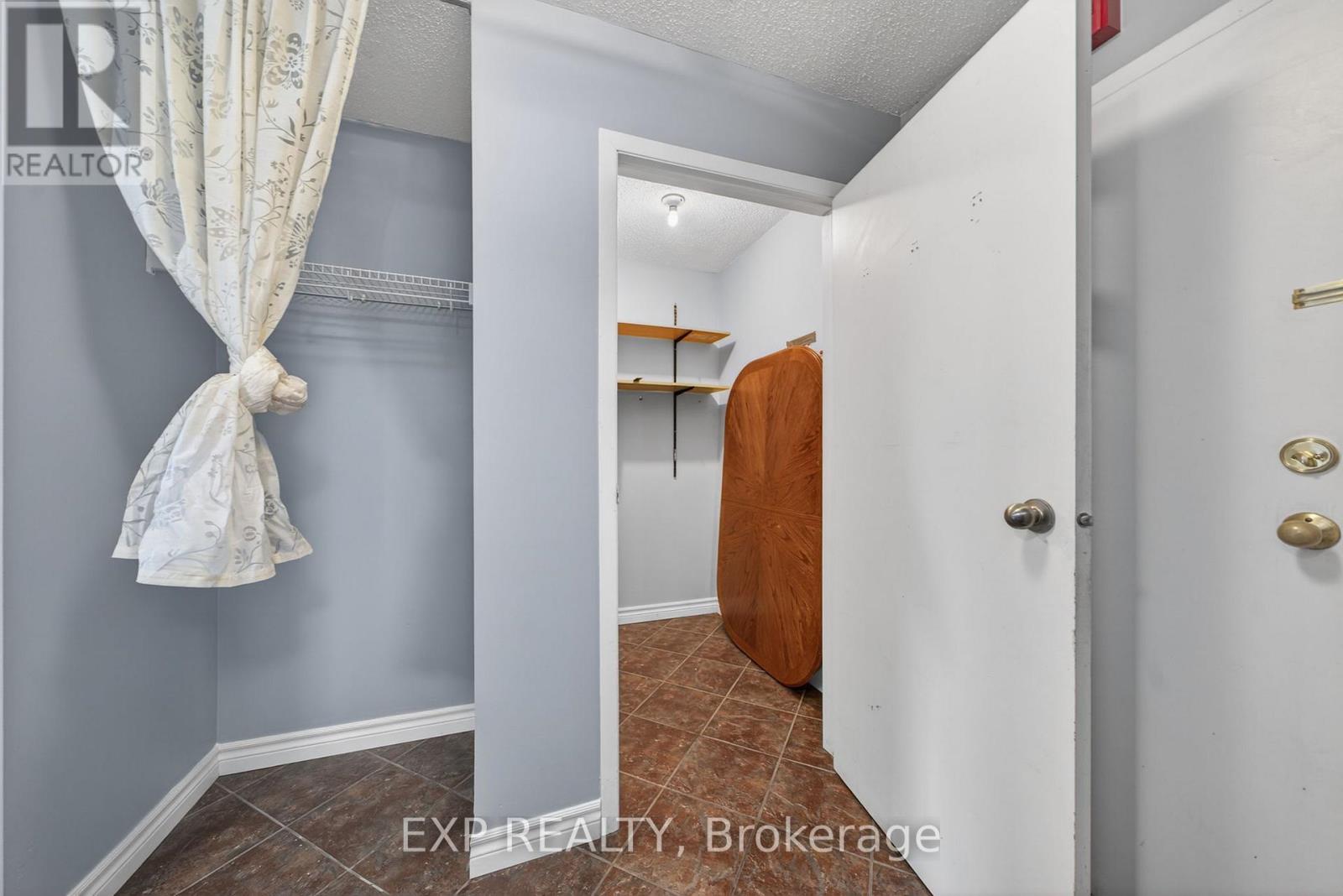 211 - 727 Deveron Crescent, London South, Ontario  N5Z 4X4 - Photo 21 - X12610720