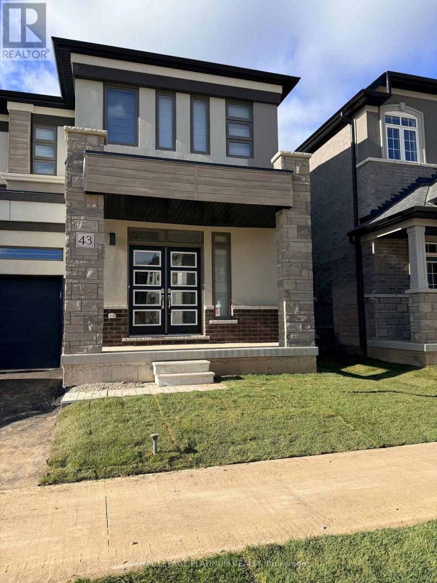 43 Mckernan Avenue, Brantford, Ontario  N3V 0C2 - Photo 2 - X12610568