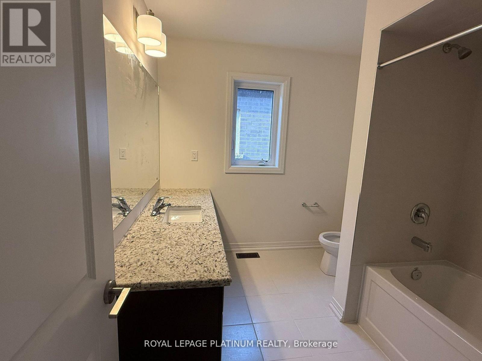 43 Mckernan Avenue, Brantford, Ontario  N3V 0C2 - Photo 21 - X12610568