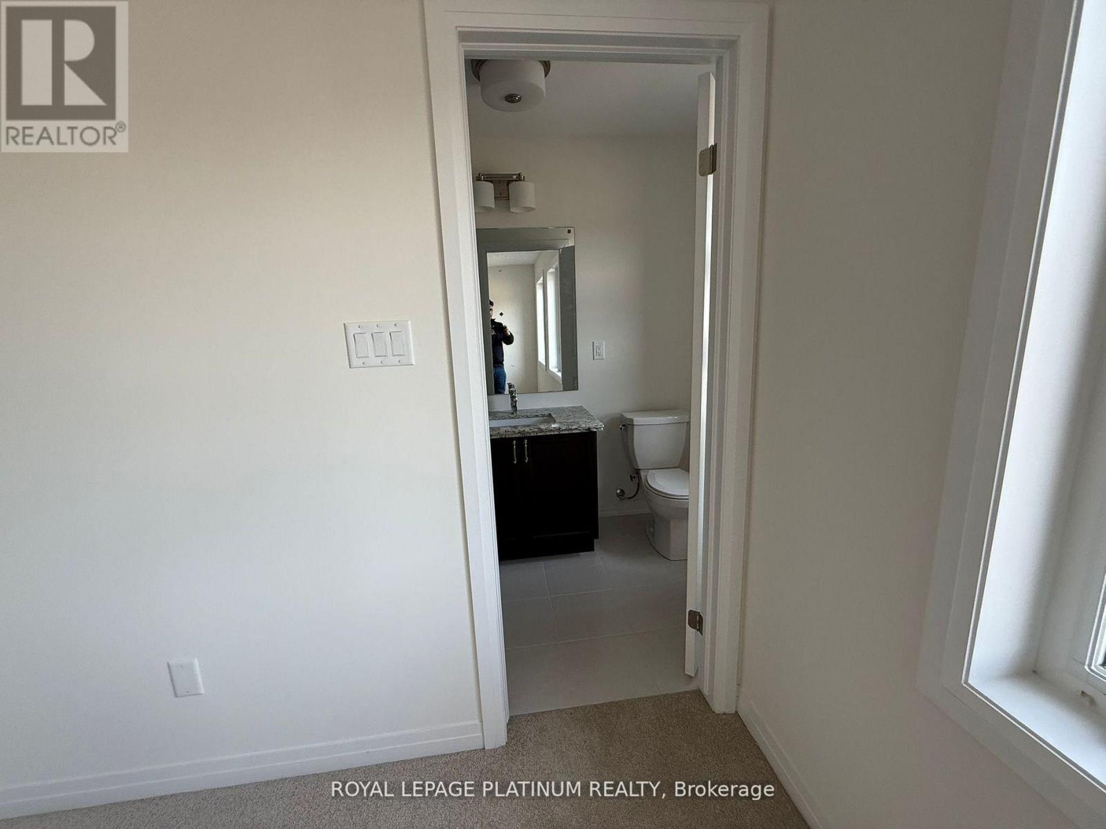 43 Mckernan Avenue, Brantford, Ontario  N3V 0C2 - Photo 22 - X12610568