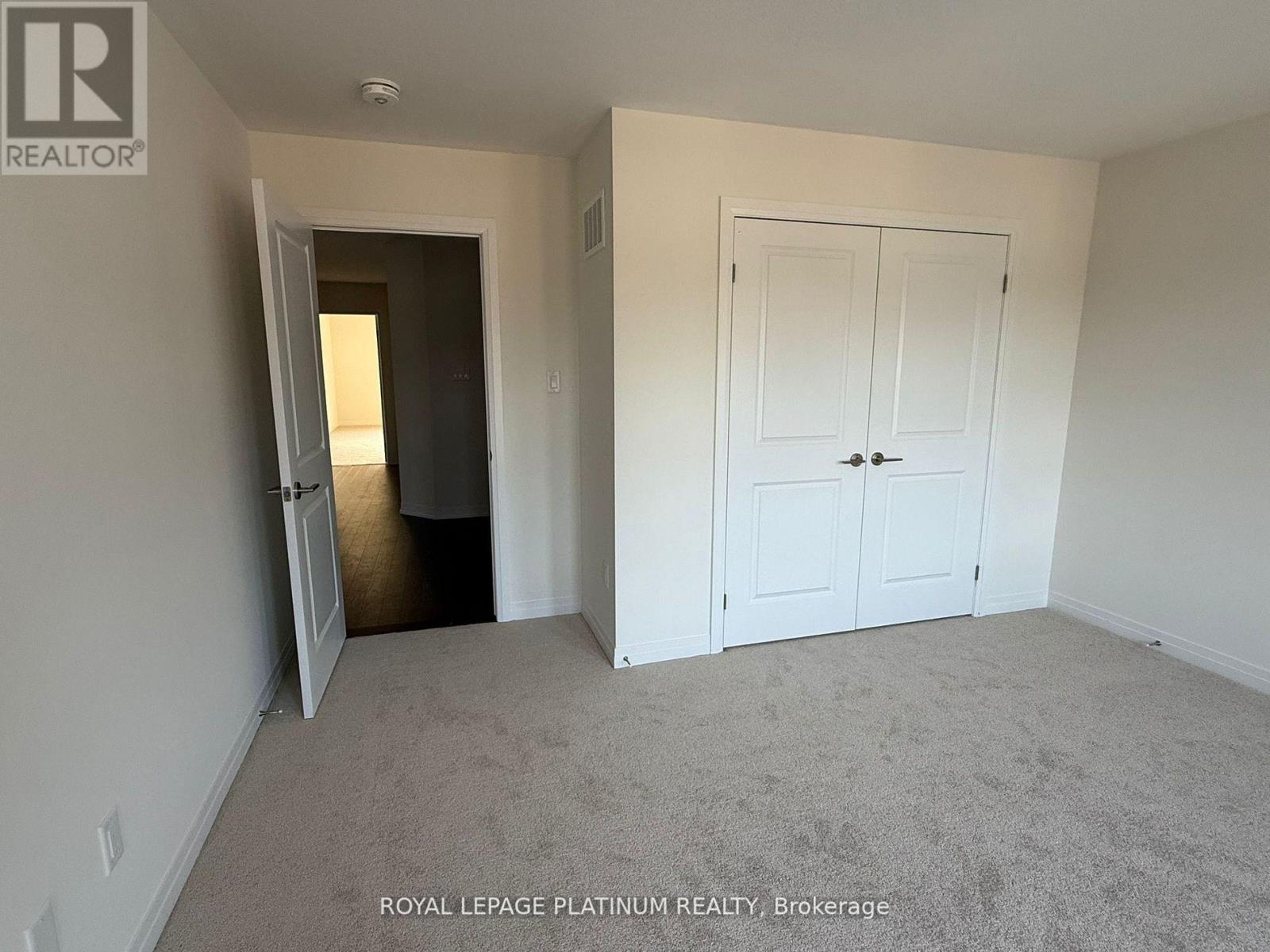 43 Mckernan Avenue, Brantford, Ontario  N3V 0C2 - Photo 8 - X12610568