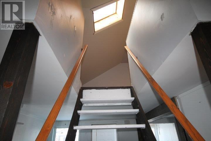 33 Sheppard St, Thunder Bay, Ontario  P7A 5L9 - Photo 9 - TB253609