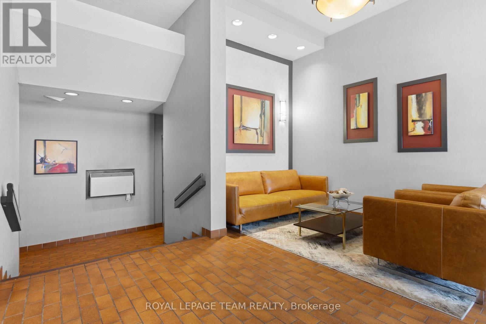 503 - 141 Somerset Street W, Ottawa, Ontario K2P 2H1 - Photo 4 - X12610628