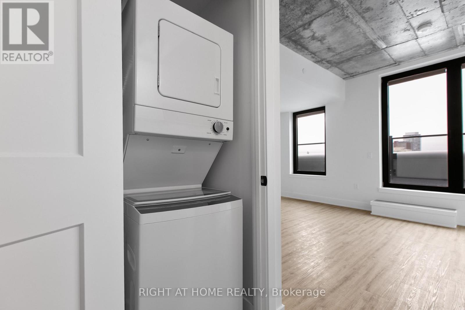 403 - 377 Winona Avenue, Ottawa, Ontario  K1Z 5H8 - Photo 17 - X12610654