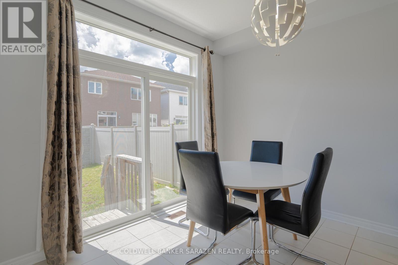 149 Westover Crescent, Ottawa, Ontario  K2T 0K6 - Photo 11 - X12610674