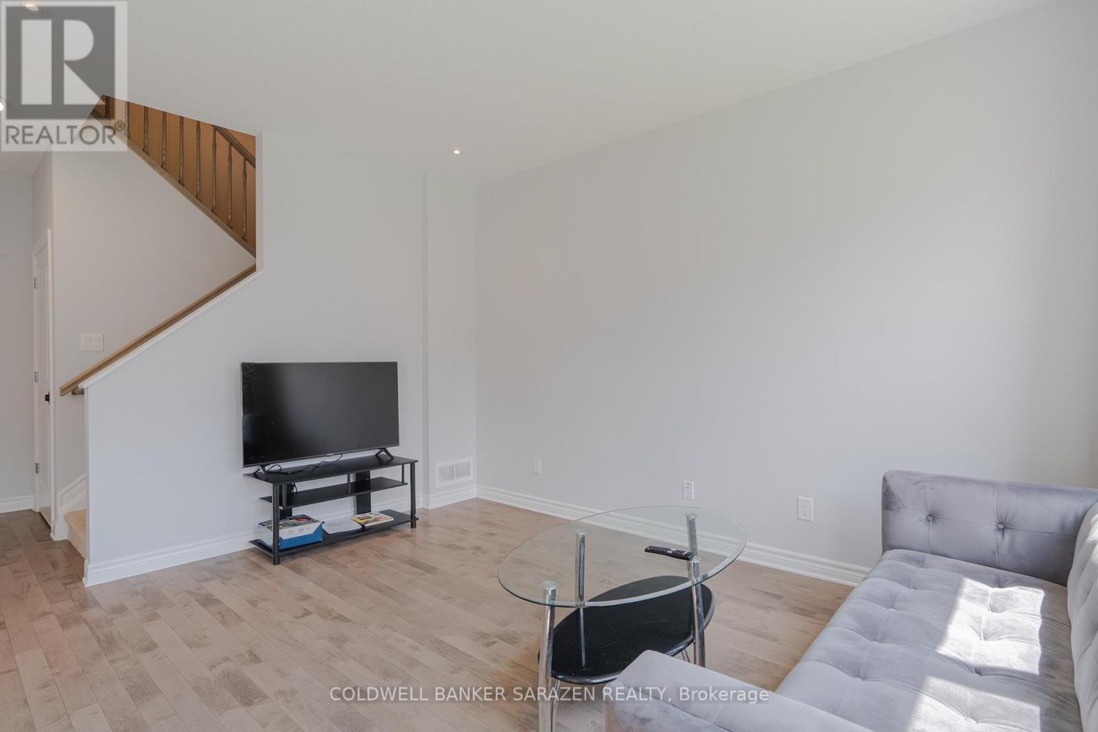 149 Westover Crescent, Ottawa, Ontario  K2T 0K6 - Photo 16 - X12610674