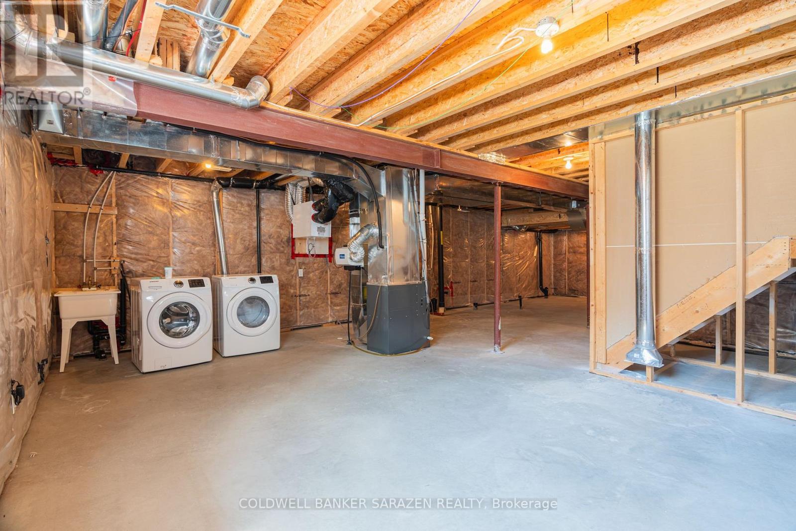 149 Westover Crescent, Ottawa, Ontario  K2T 0K6 - Photo 33 - X12610674