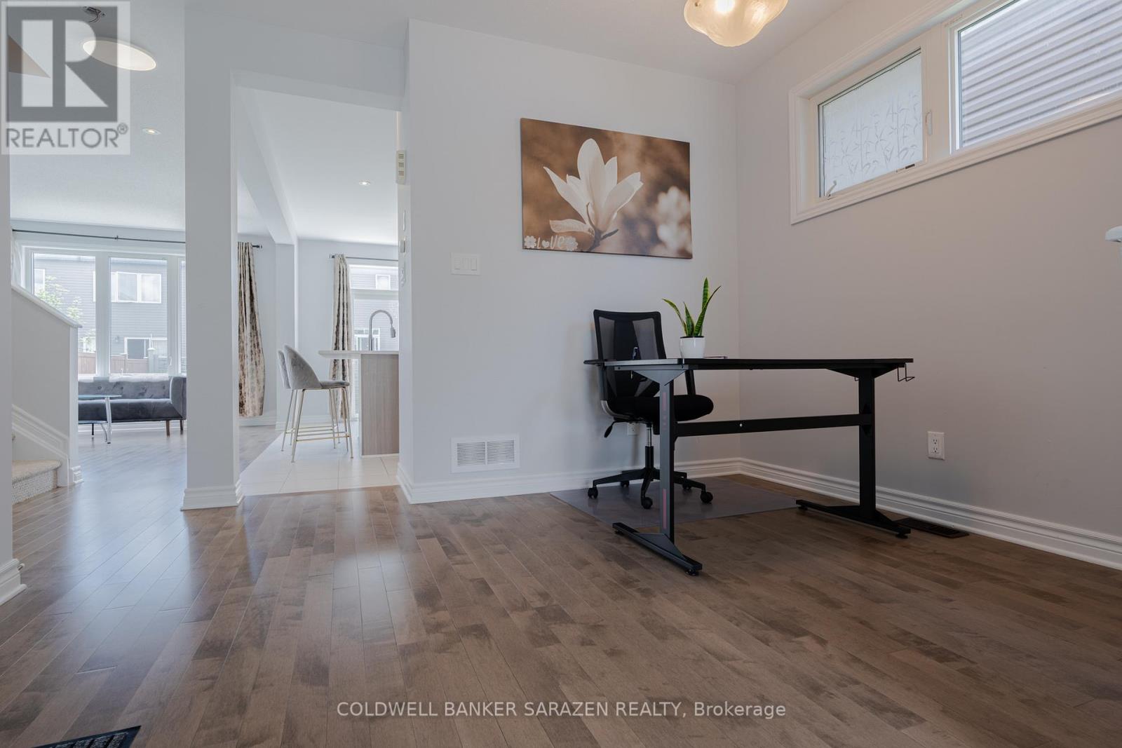 149 Westover Crescent, Ottawa, Ontario  K2T 0K6 - Photo 8 - X12610674