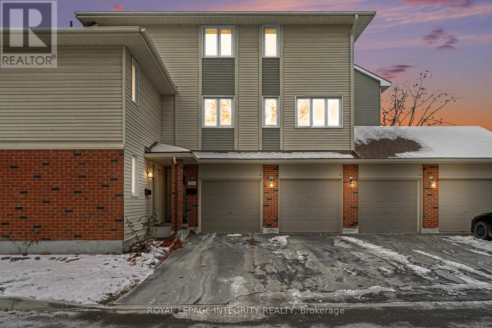 49 - 128 Rushford Private, Ottawa, Ontario K1T 3C5 - Photo 21 - X12610680