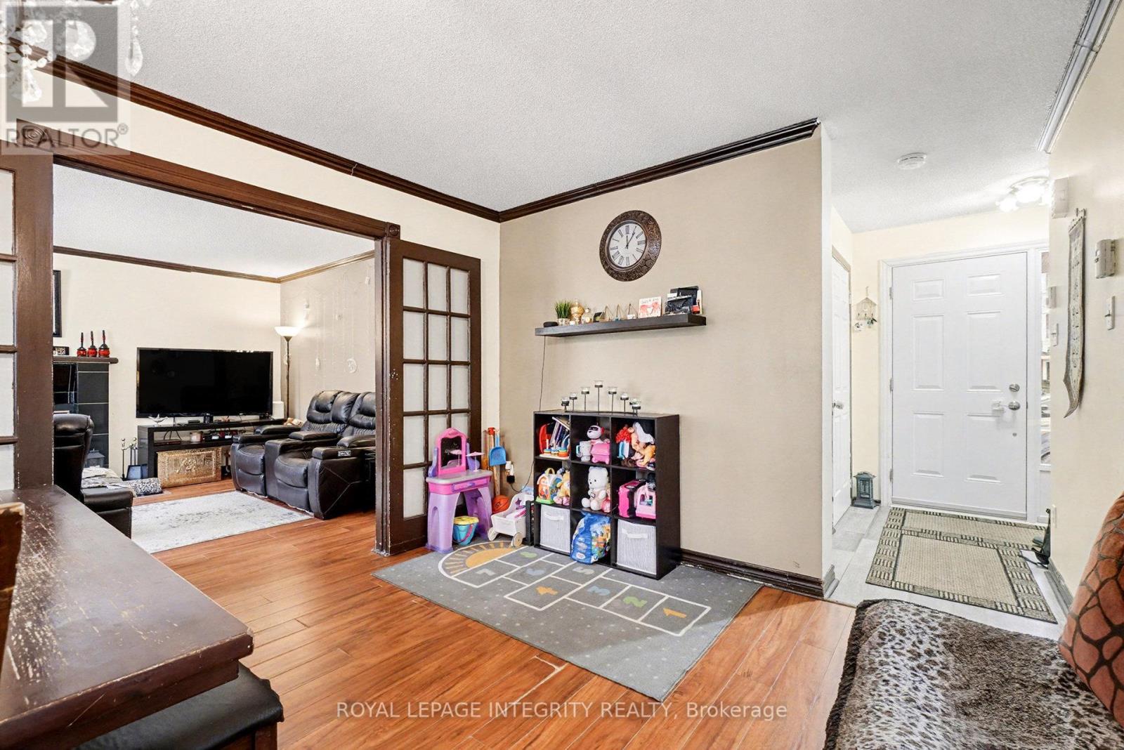 49 - 128 Rushford Private, Ottawa, Ontario K1T 3C5 - Photo 5 - X12610680