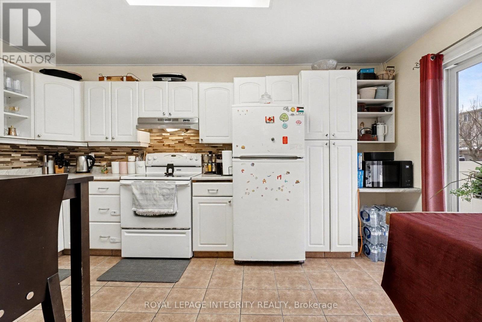 49 - 128 Rushford Private, Ottawa, Ontario K1T 3C5 - Photo 8 - X12610680