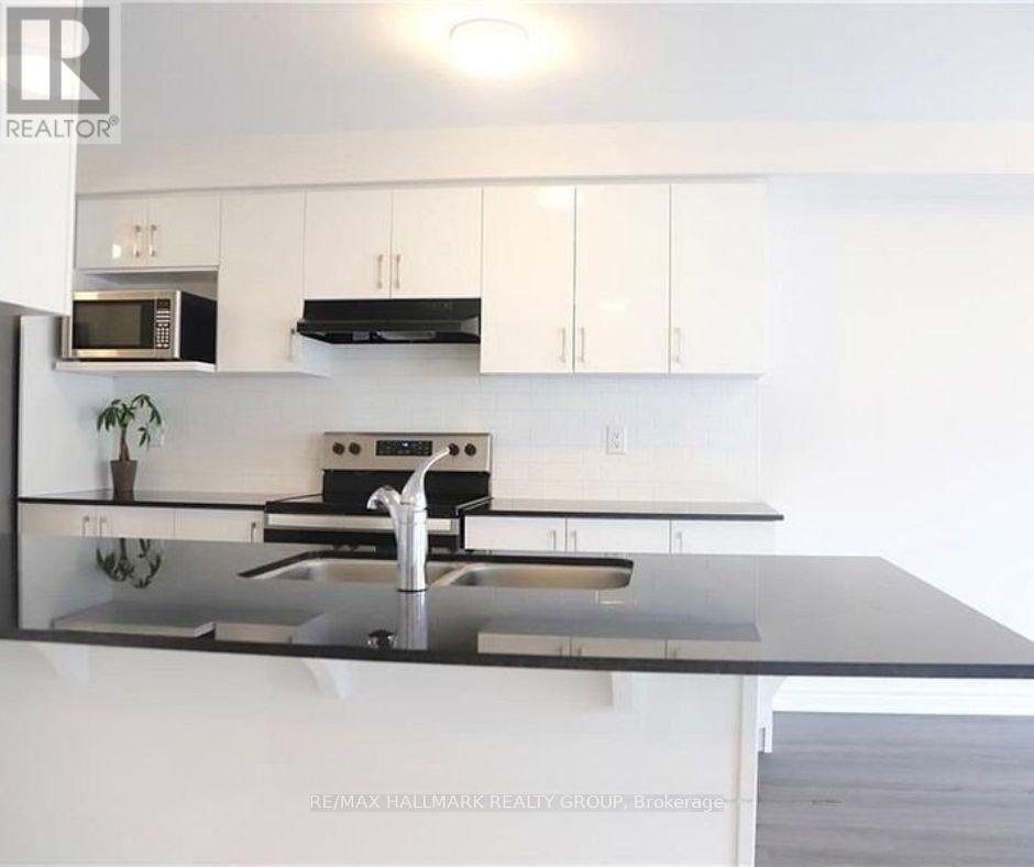 1686 Maple Grove Street, Ottawa, Ontario  K2S 2R3 - Photo 6 - X12610690