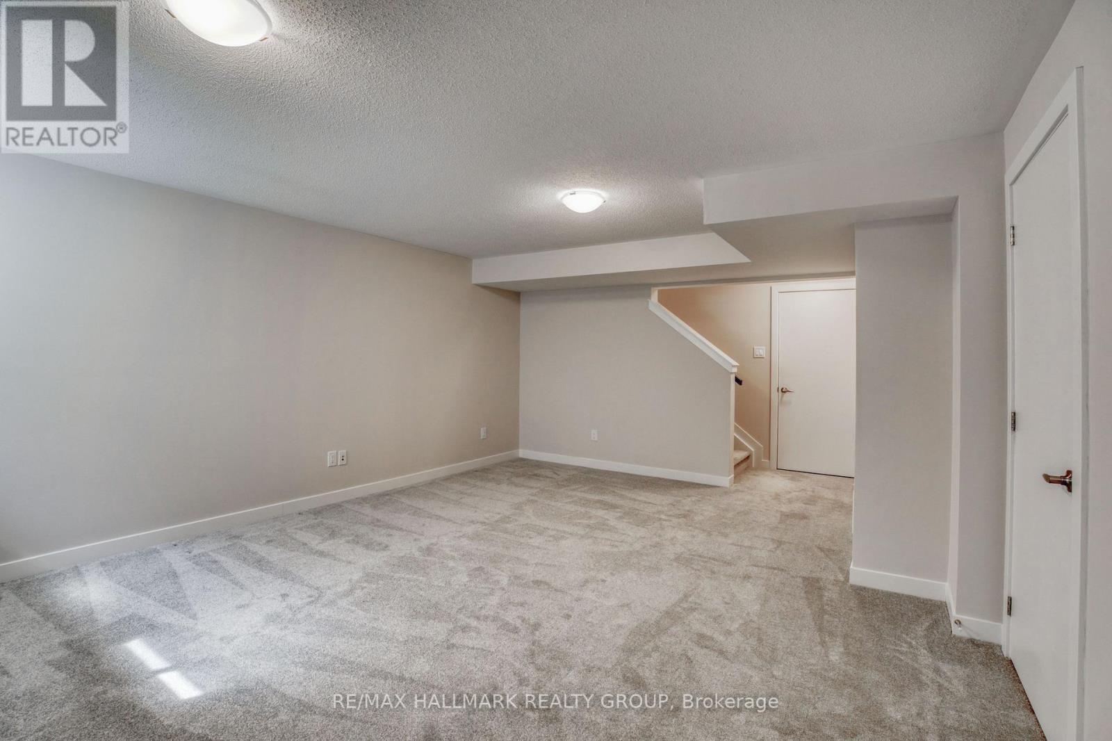 30 Focality Crescent, Ottawa, Ontario  K2J 6W7 - Photo 31 - X12610750