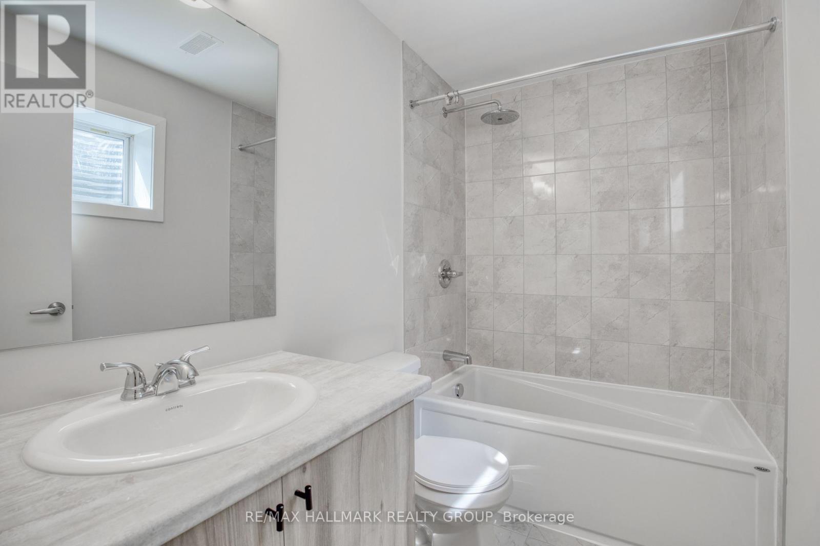 30 Focality Crescent, Ottawa, Ontario  K2J 6W7 - Photo 33 - X12610750