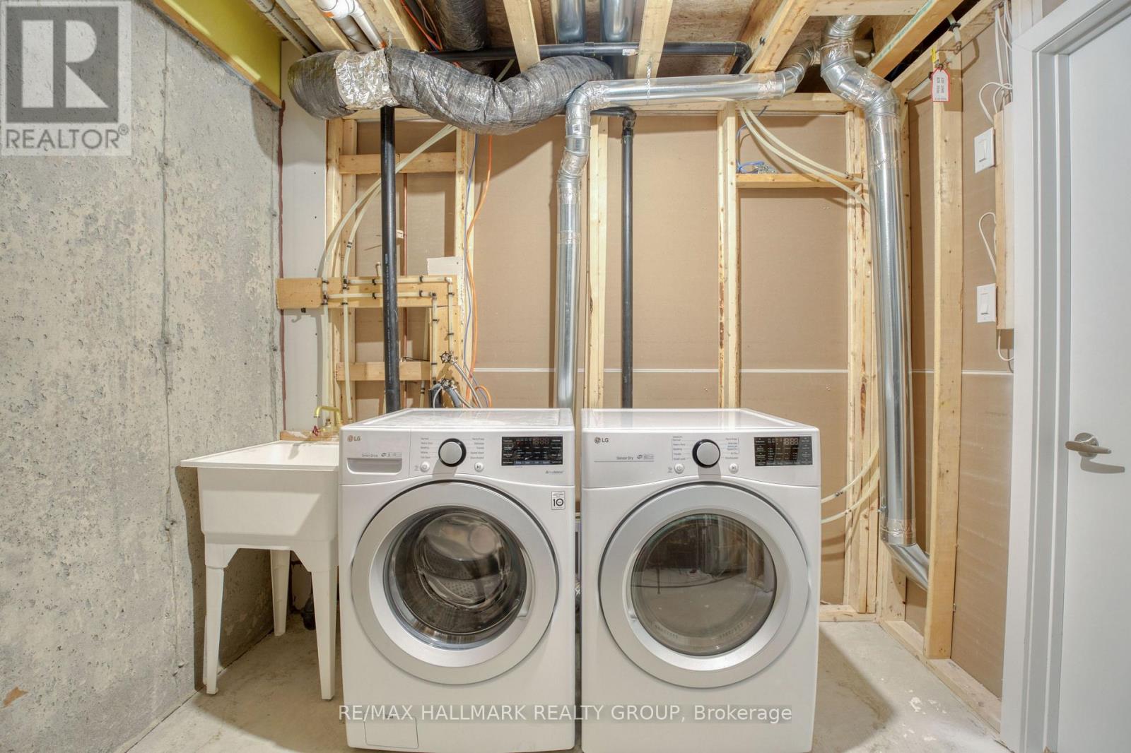 30 Focality Crescent, Ottawa, Ontario  K2J 6W7 - Photo 34 - X12610750