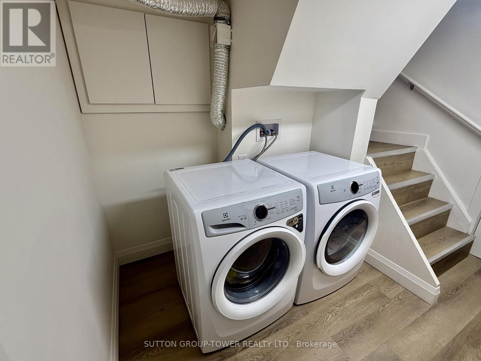 598 Oakwood Avenue, Toronto (Oakwood Village), Ontario  M6E 2X8 - Photo 16 - C12474448