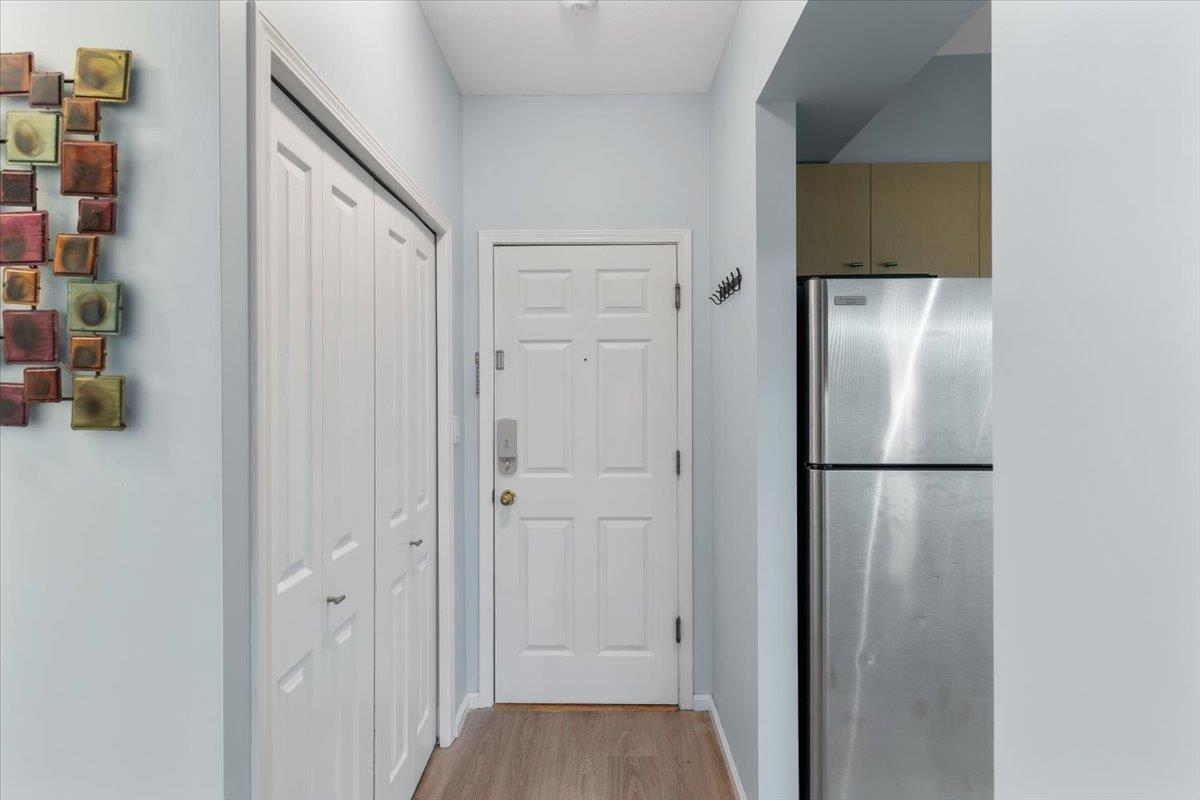 102 20228 54th Avenue, Langley, British Columbia  V3A 3W3 - Photo 3 - R3072742