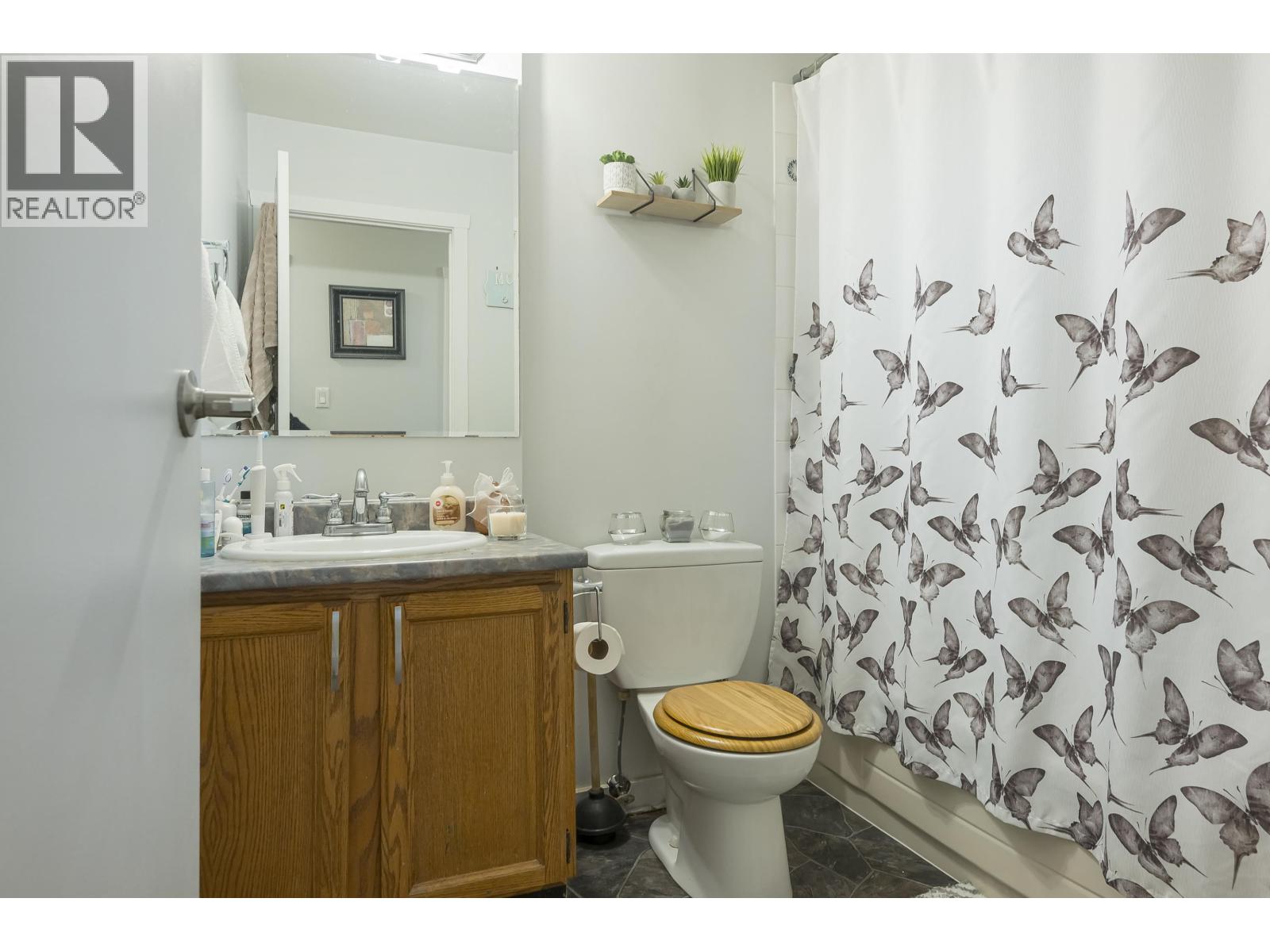 12145 207a Street, Maple Ridge, British Columbia V7M 1W4 - Photo 7 - R3072278