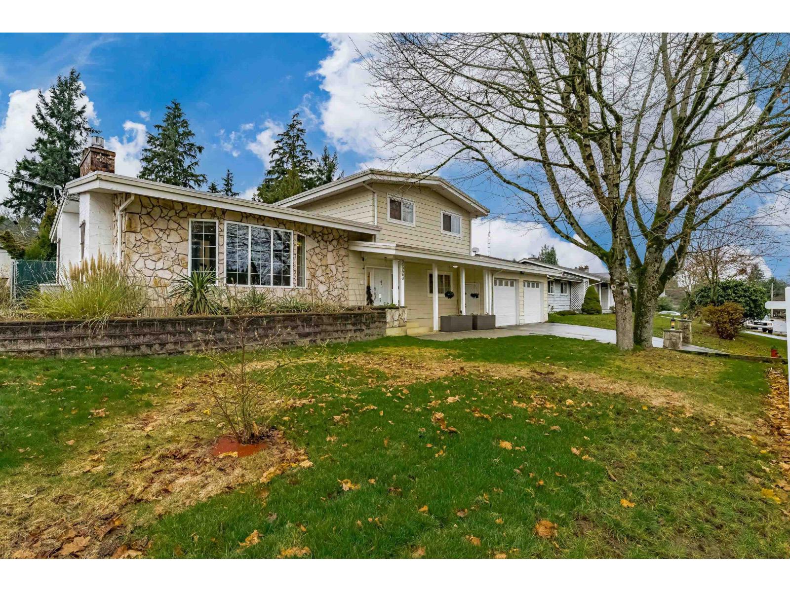 2523 SUNNYSIDE CRESCENT, Abbotsford, British Columbia