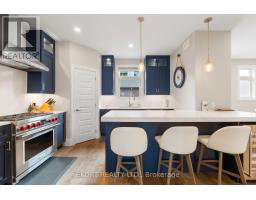 45 BENTLEY CRESCENT, Prince Edward County, Ontario